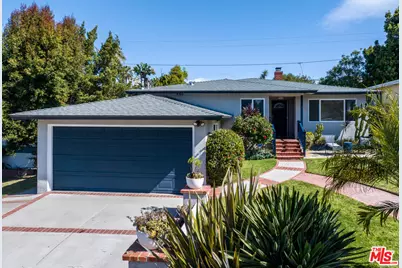 7335 W 87th Pl, Los Angeles, CA 90045 - Photo 1
