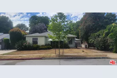 6555 De Celis Pl, Van Nuys, CA 91406 - Photo 1