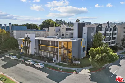 15286 Sutton St #207, Sherman Oaks, CA 91403 - Photo 1