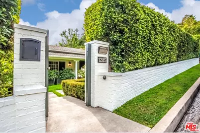 1285 Sunset Plaza Dr, Los Angeles, CA 90069 - Photo 1