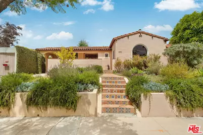 901 S Ogden Dr, Los Angeles, CA 90036 - Photo 1