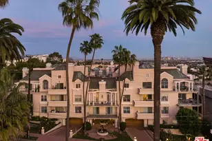 930 N Doheny Dr, West Hollywood, CA 90069 - Photo 1