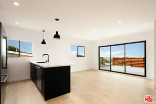 2811 3rd St, Santa Monica, CA 90405 - Photo 1