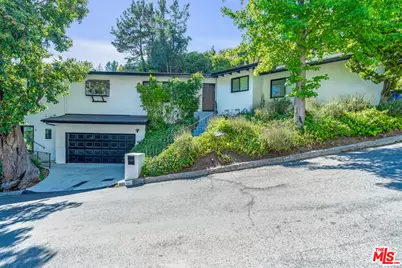 2121 El Roble Ln, Beverly Hills, CA 90210 - Photo 1