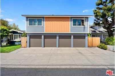 3011 E 4th St, Long Beach, CA 90814 - Photo 1