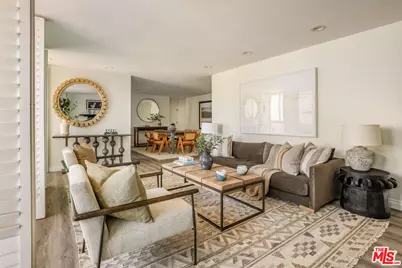 30 Driftwood St #4, Marina del Rey, CA 90292 - Photo 1