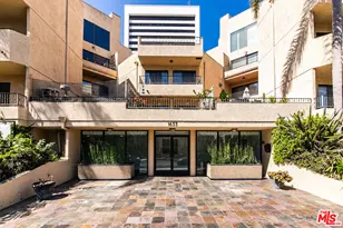 1633 S Bentley Ave, Los Angeles, CA 90025 - Photo 1