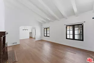 537 N Poinsettia Pl, Los Angeles, CA 90036 - Photo 1