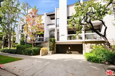 10933 Wellworth Ave #18, Los Angeles, CA 90024 - Photo 1