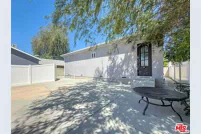15447 Septo St, Mission Hills, CA 91345 - Photo 1