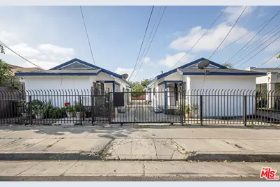 810 W 43rd St, Los Angeles, CA 90037 - Photo 1