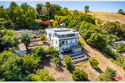 2818 Ashland Ave, Los Angeles, CA 90031 - Photo 1