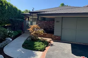 221 S Carmelina Ave, Los Angeles, CA 90049 - Photo 1