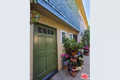 12740 Pacific Ave #3, Los Angeles, CA 90066 - Photo 1