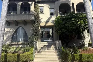 444 N Curson Ave #444 1/2, Los Angeles, CA 90036 - Photo 1