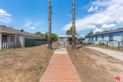 15321 S Frailey Ave, Compton, CA 90221 - Photo 1