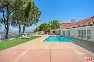 4159 Regal Oak Dr, Encino, CA 91436 - Photo 1