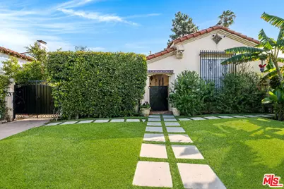 166 S Gardner St, Los Angeles, CA 90036 - Photo 1