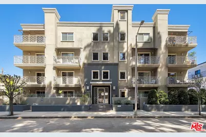 11023 Fruitland Dr #104, Studio City, CA 91604 - Photo 1