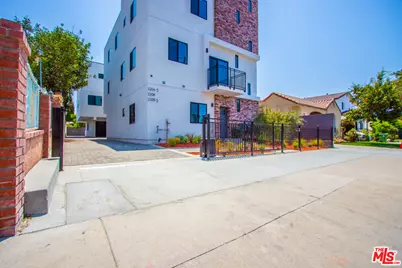 2206 Hauser Blvd, Los Angeles, CA 90016 - Photo 1
