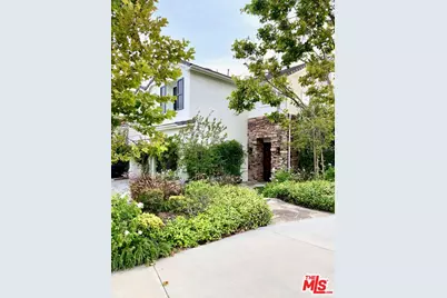 991 Deerhill Rd, Oak Park, CA 91377 - Photo 1