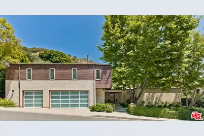 1262 N Norman Pl, Los Angeles, CA 90049 - Photo 1