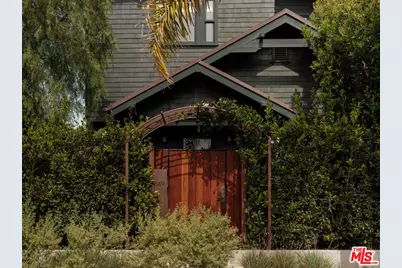 649 Palms Blvd, Venice, CA 90291 - Photo 1