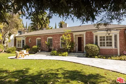 632 S Arden Blvd, Los Angeles, CA 90005 - Photo 1