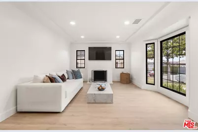 5736 Eileen Ave, Los Angeles, CA 90043 - Photo 1