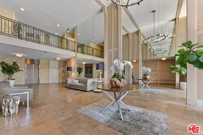 809 S Bundy Dr #202, Los Angeles, CA 90049 - Photo 1