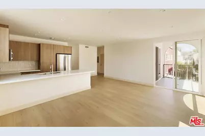 738 N Vendome St, Los Angeles, CA 90026 - Photo 1