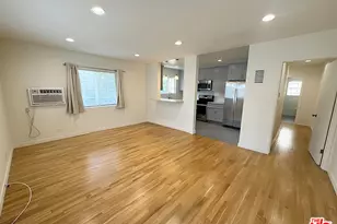 143 N N Hamilton Dr, Beverly Hills, CA 90211 - Photo 1