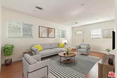 1206 N Beachwood Dr, Los Angeles, CA 90038 - Photo 1