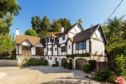 5237 San Feliciano Dr, Woodland Hills, CA 91364 - Photo 1
