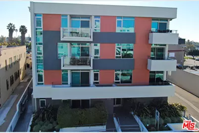 938 S Orange Grove Ave #204, Los Angeles, CA 90036 - Photo 1