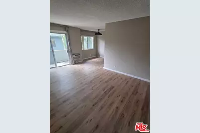 1237 Amherst Ave #6, Los Angeles, CA 90025 - Photo 1