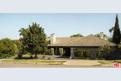 4280 Mount Vernon Dr, View Park, CA 90008 - Photo 1