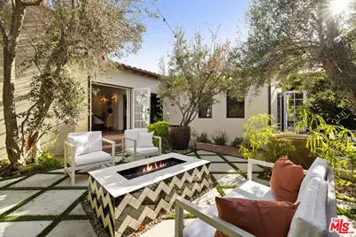 7416 Rosewood Ave, Los Angeles, CA 90036 - Photo 1