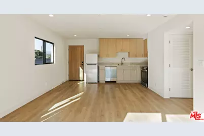 2836 Marsh St, Los Angeles, CA 90039 - Photo 1