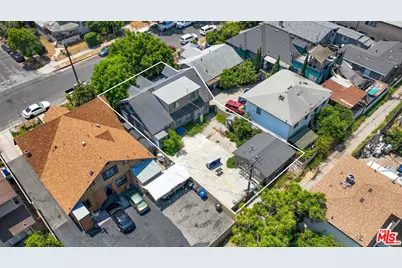 1477 W 29th St, Los Angeles, CA 90007 - Photo 1