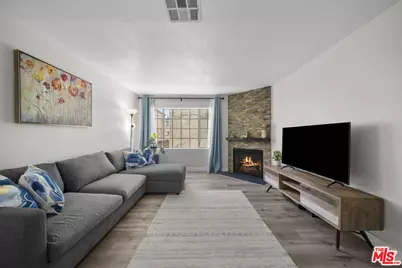 7658 Topanga Canyon Blvd #113, Canoga Park, CA 91304 - Photo 1