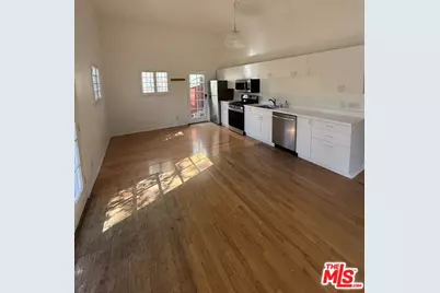 1740 Westerly Terr #Apt B, Los Angeles, CA 90026 - Photo 1