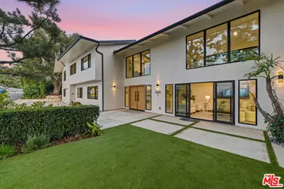 3465 Valley Meadow Rd, Sherman Oaks, CA 91403 - Photo 1
