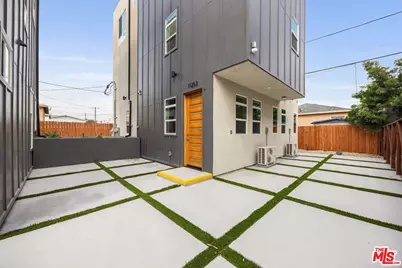 11253 Hatteras St, North Hollywood, CA 91601 - Photo 1