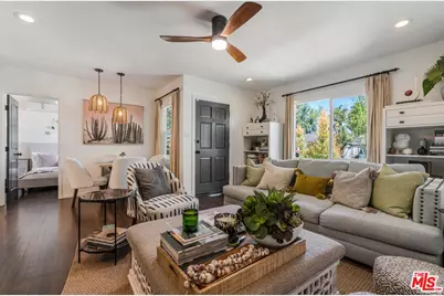 17400 Martha St, Encino, CA 91316 - Photo 1
