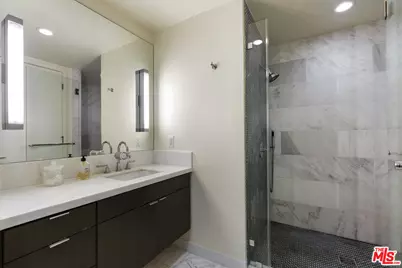 1705 Ocean Ave #212, Santa Monica, CA 90401 - Photo 22
