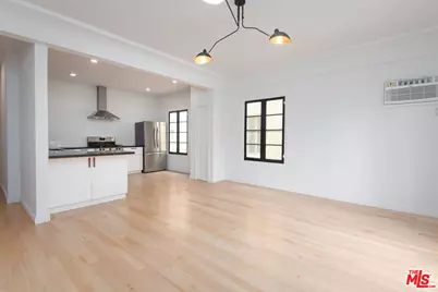 409 N Genesee Ave #2, Los Angeles, CA 90036 - Photo 1