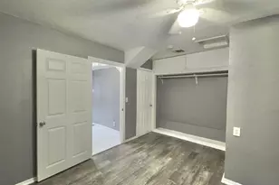 4052 W 103rd St, Inglewood, CA 90304 - Photo 1