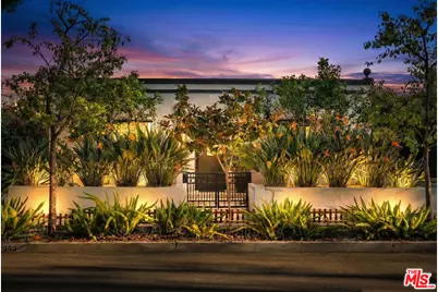 8980 Lloyd Pl, West Hollywood, CA 90069 - Photo 1