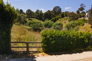 6825 Fernhill Dr, Malibu, CA 90265 - Photo 1